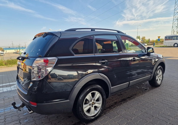 Chevrolet Captiva cena 28200 przebieg: 207000, rok produkcji 2009 z Trzemeszno małe 667